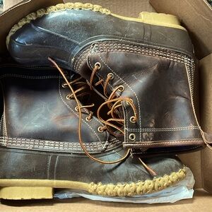 NWT: L.L Bean Boots, 8” Flannel-Lined Insulated Women’s Size 10 M